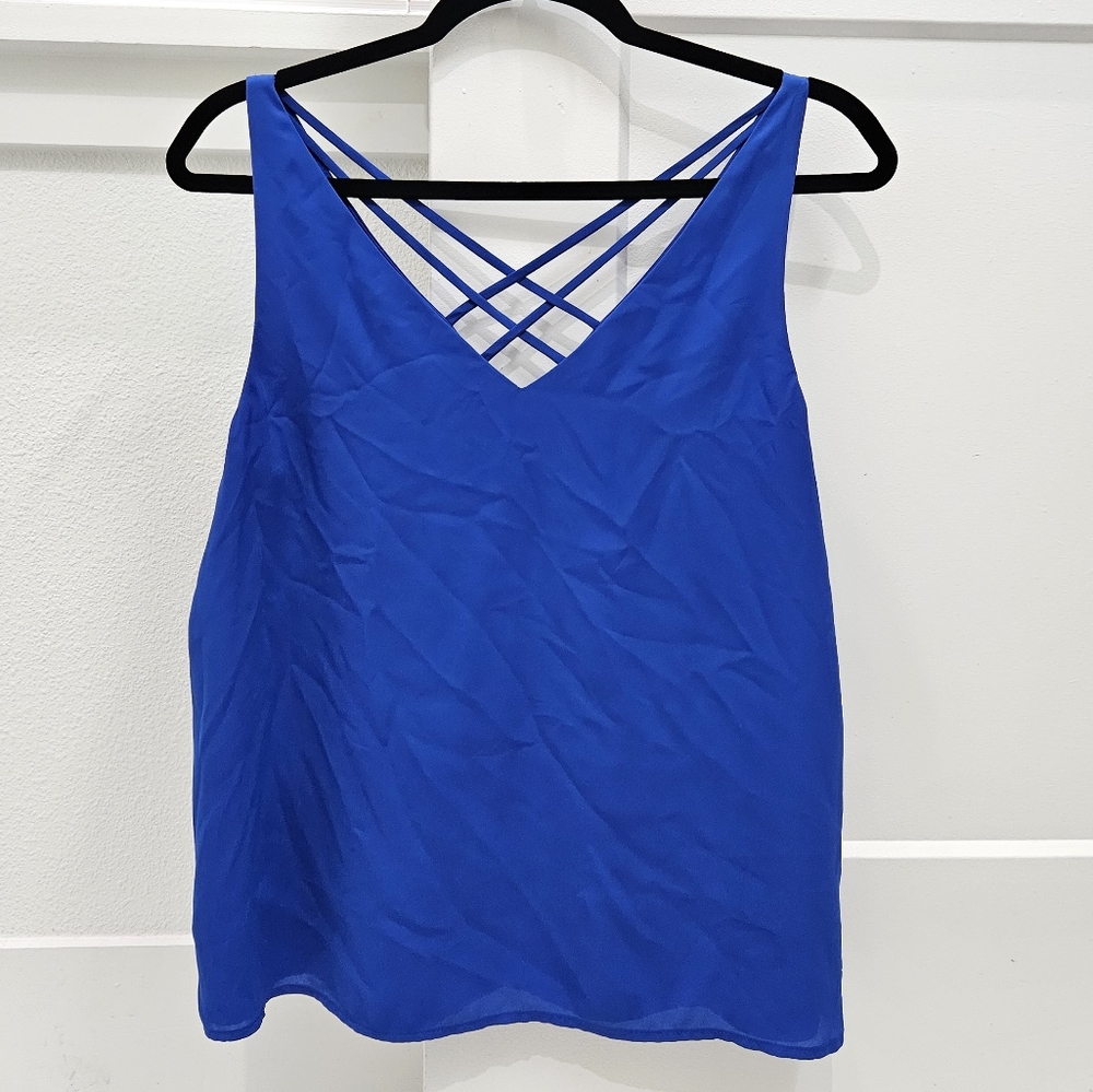EXPRESS V Neck criss cross back blue tank top size Small